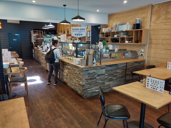 <span>Restaurant / Bar / Central Otago</span><i>→</i>
